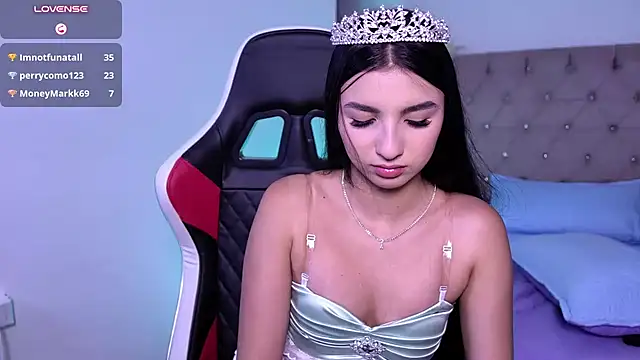 Онлайн чат XXX MilanMoon_