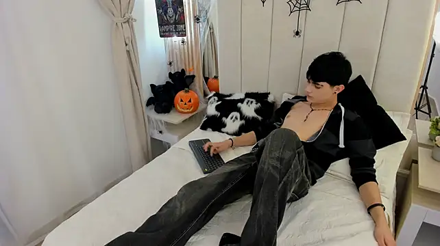 Alan__brookのライブXXXチャット