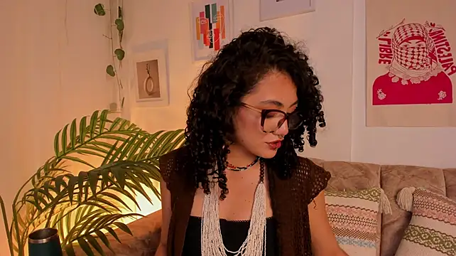 CurlyMeryJaneのライブXXXチャット