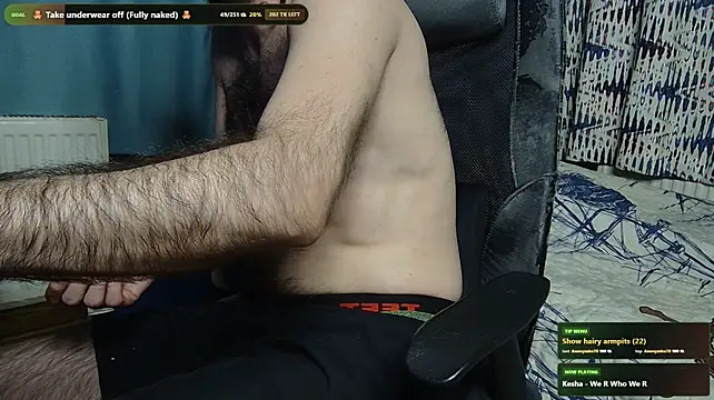 Živý XXX chat hairybearcb