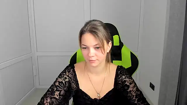 TessaSpring Live XXX-Chat