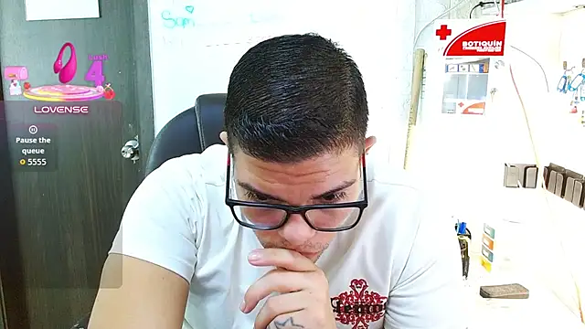 Czat XXX na żywo – Realjoel01
