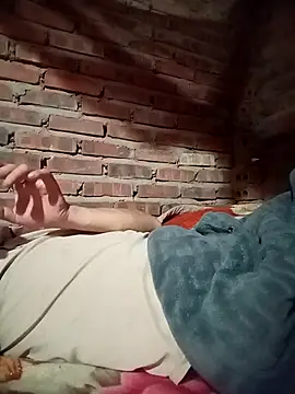 Chillbiiii élő XXX-chatje
