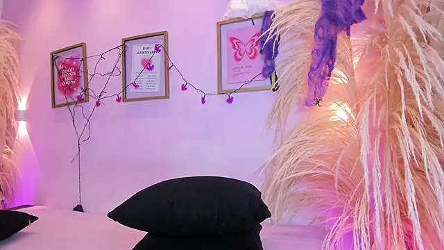 MiaaCarter_ Chat XXX in diretta