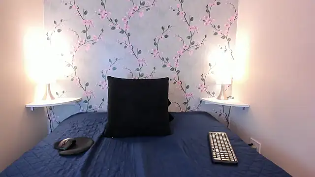 PaulaMonroe_ Live XXX-chat