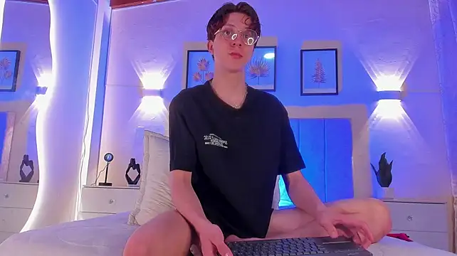 IM_DARENのライブXXXチャット
