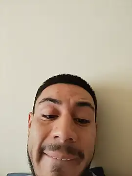 Taylor_DiamondBoy: απευθείας συνομιλία ΧΧΧ