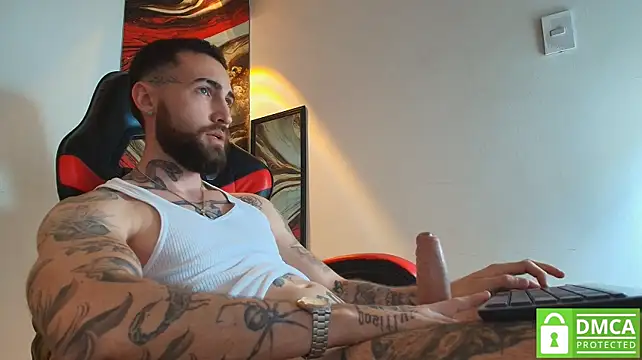 Luke_davis01 Show in webcam