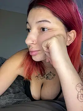 Czat XXX na żywo – Nyvera
