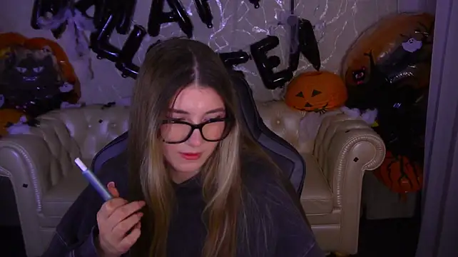 Lissaa_Moon: онлайн-секс-чат