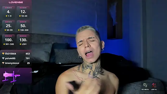 Ian_Castillo_ Adlı Modelin Canlı XXX Sohbeti