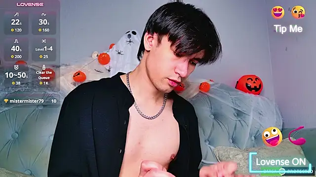 CalvinChapman Adlı Modelin Canlı XXX Sohbeti