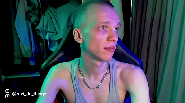 Chatroom XXX en direct de ravi_do_things