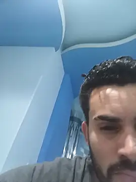Živý XXX chat Leo_dot25