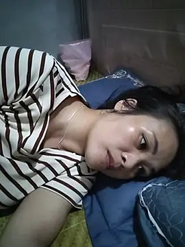 Cums_hot 即時 XXX 聊天