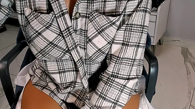 MsSecretVixen Chat XXX in diretta