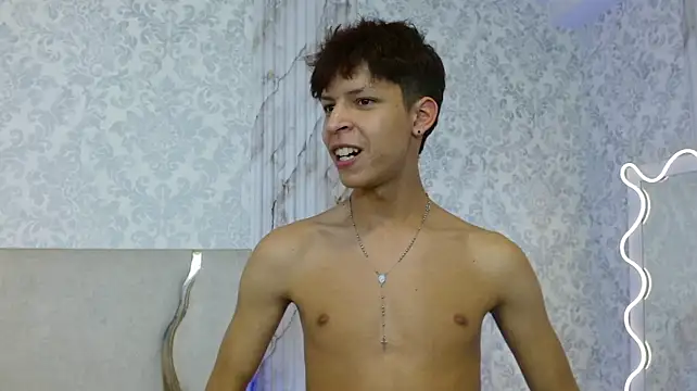 OLIIVER_TAY Live XXX Chat