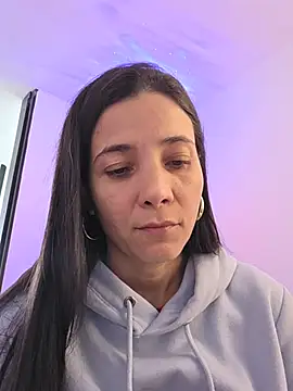 Chat XXX ao vivo de miaeyex