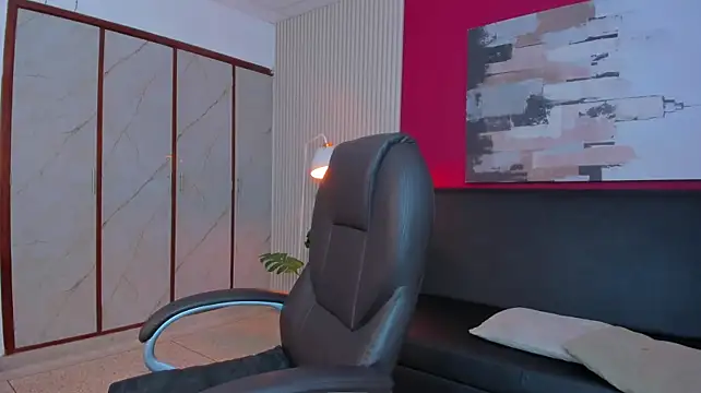 Živý XXX chat Naughty_BoyW