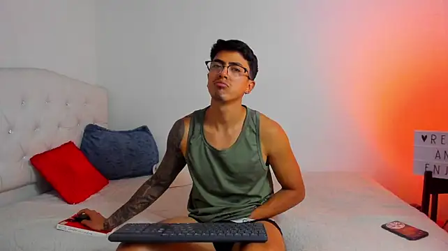 Caramelo_Bryan Chat XXX in diretta