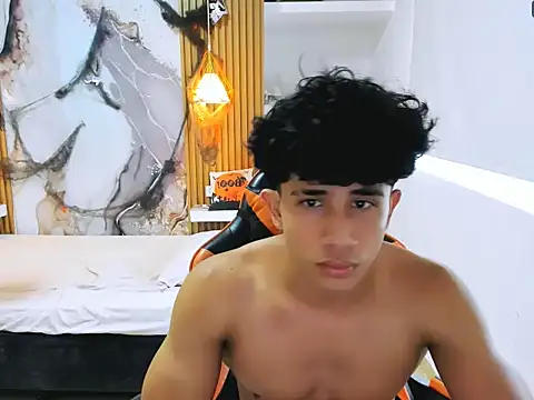 TRISTAN_HER Chat XXX in diretta
