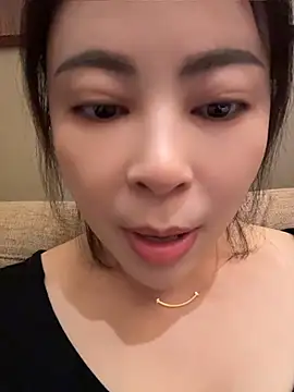 YaoYao8888 Chat XXX in diretta