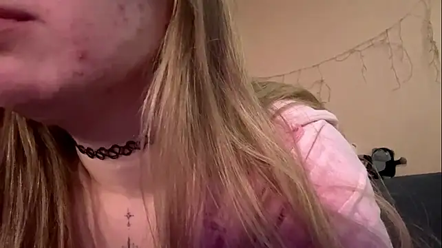 NathalieMcritchie Chat XXX in diretta