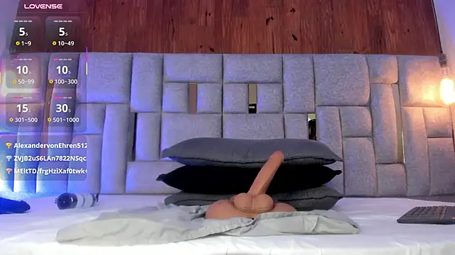 Онлайн чат XXX miia_reeves_