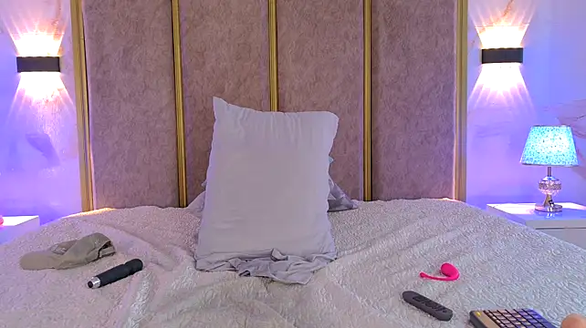 Онлайн чат XXX AbrillCute_