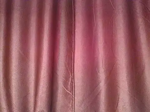 Онлайн чат XXX Naughtysuzzi_