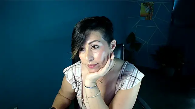 Sunny-Gaby's Live XXX Chat