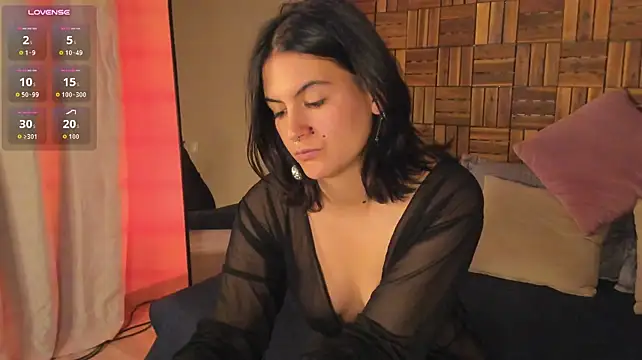 Онлайн чат XXX freyaa__1