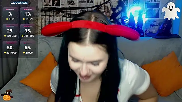 LunaBlueB's Live XXX Chat