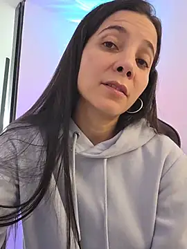 Онлайн чат XXX miaeyex