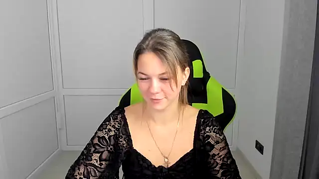 TessaSpring Live XXX-Chat