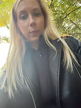 TrueSexyCrime's Live XXX Chat