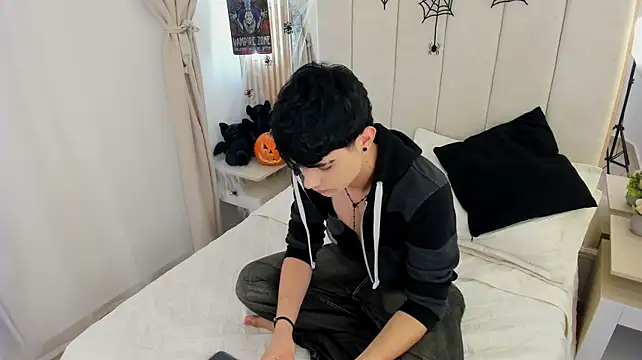 XXX chat uživo modela Alan__brook