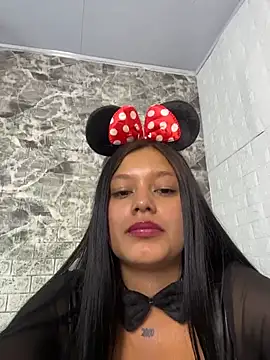 Rose_Bose's Live XXX Chat