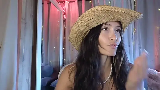 LoreShark Webcam-Show