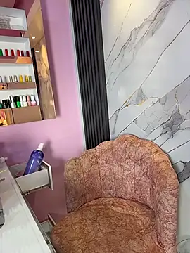 Nails_Lucia 现场XXX聊天