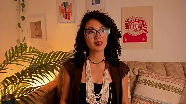 Chatroom XXX en direct de CurlyMeryJane