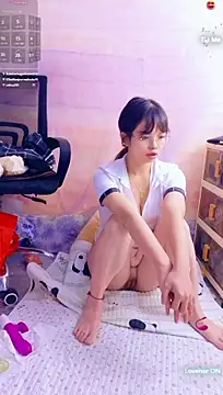 cutepets1 Adlı Modelin Canlı XXX Sohbeti