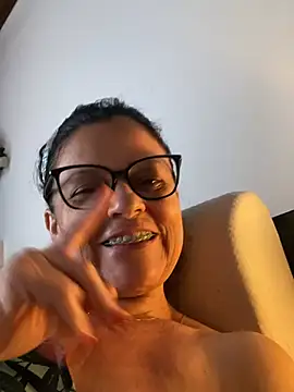 Онлайн чат XXX Sharongirl07