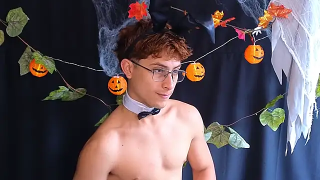 Chat XXX Live Aaron_Eze