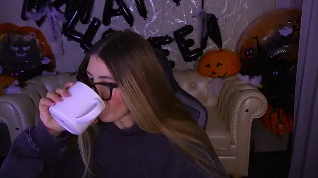 Lissaa_Moon Chat XXX in diretta