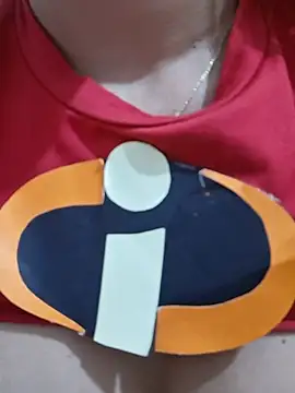 Ary-18 élő XXX-chatje