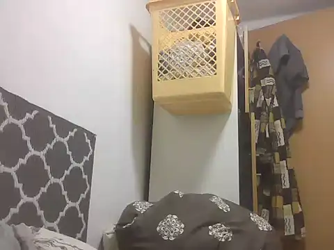XXX chat uživo modela sima42