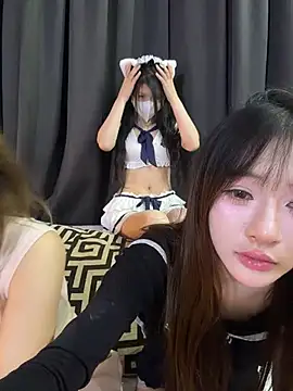 tutuya01's Live XXX Chat