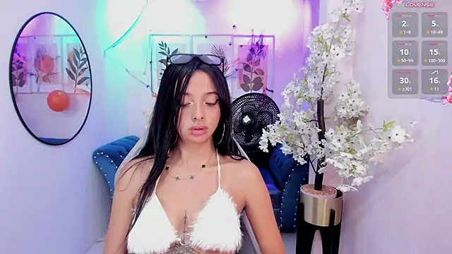 Онлайн чат XXX Chloe_meoww