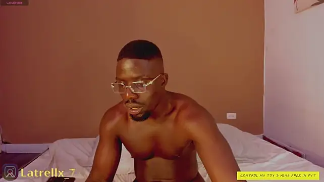 XXX chat uživo modela AndreCooper_